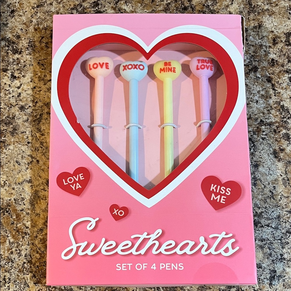 4 valentines pens
